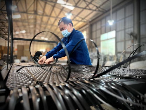 戶外家具工廠開(kāi)工繁忙 家居市場(chǎng)迎來(lái)新活力